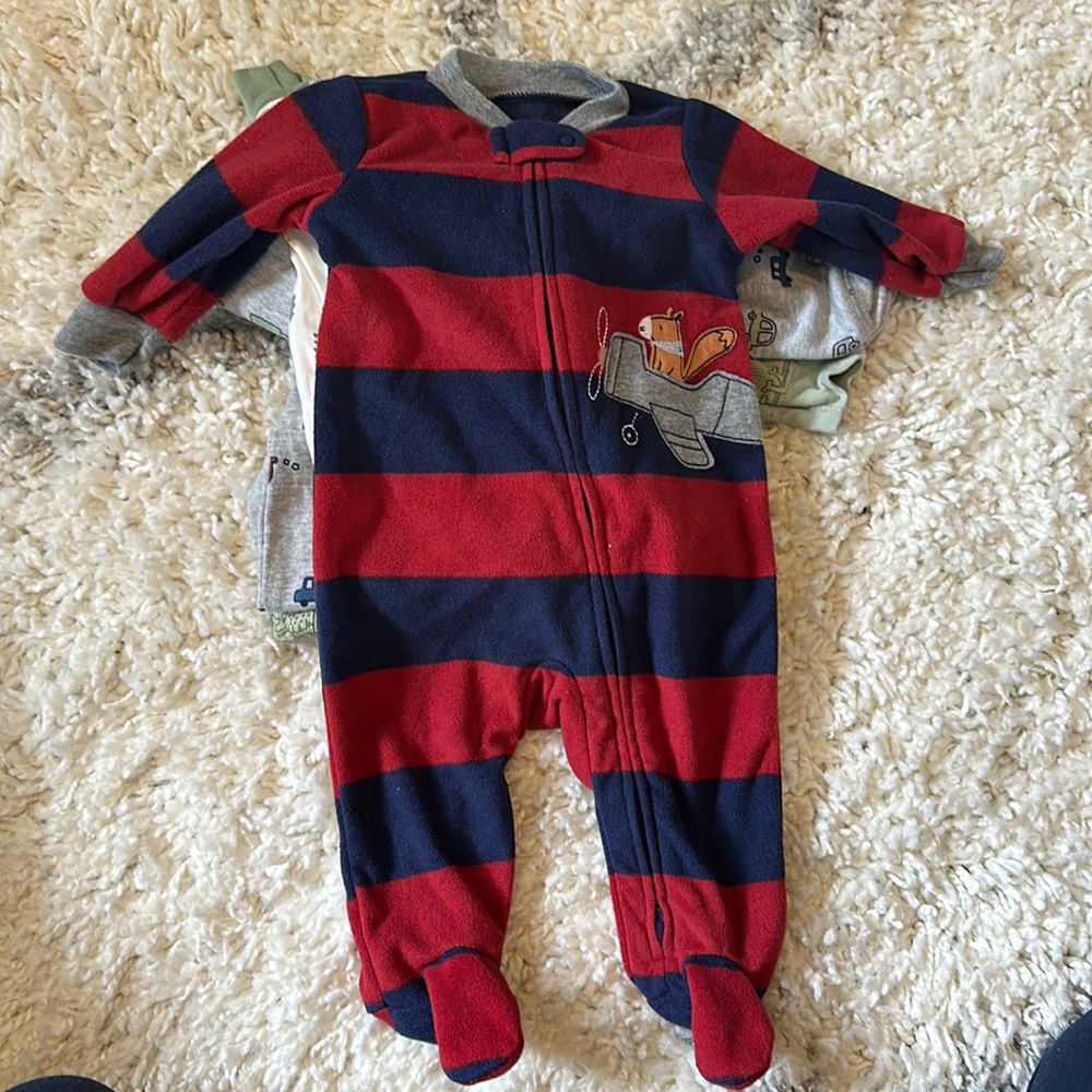 Lot of 5 footies
